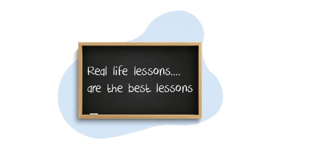 1585998269Black board 1366X675 1 01